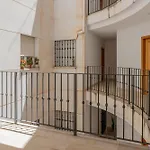 Charming Stay: Walk To Sights Apartament Malaga