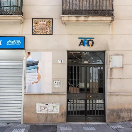 Charming Malaga Stay: Walk To Top Sights Apartament