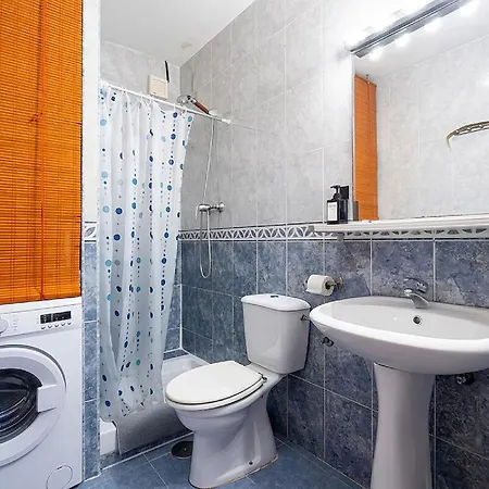 Charming Malaga Stay: Walk To Top Sights * Malaga