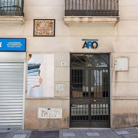 Charming Malaga Stay: Walk To Top Sights Malaga