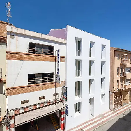 Charming Malaga Stay: Walk To Top Sights Malaga