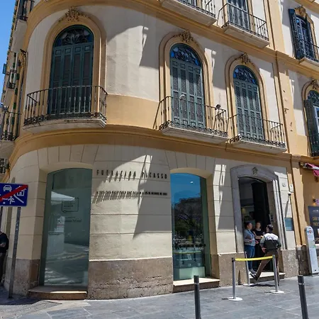 Charming Stay: Walk To Sights Appartement Málaga